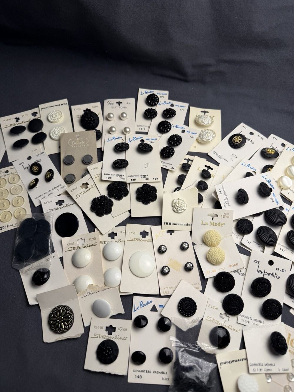 Vintage Sewing Buttons 40+ Cards Streamline Le Chic JHB Le Bouton Sears Blk Wht